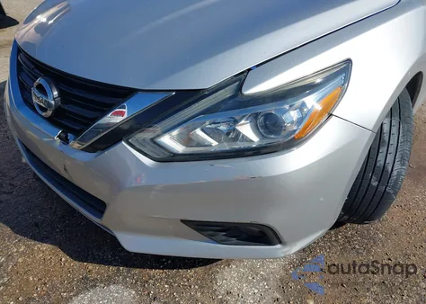 2016 Nissan Altima 2.5/2.5 S/2.5 Sl/2.5 Sr/2.5 Sv из США, поврежденный, VIN 1N4AL3AP4GN337685